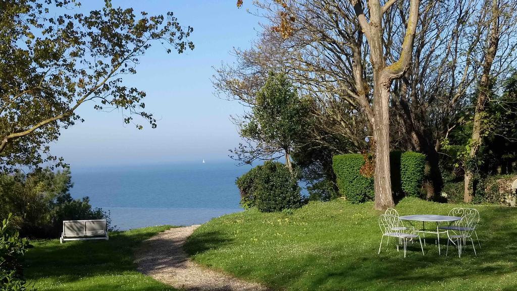 Holiday home Les Graves